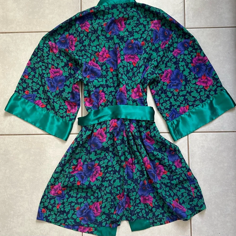 Victoria's Secret | Long Robe Floral Kimono Gold Label Tie Belt Gem Tone - Picture 8 of 9